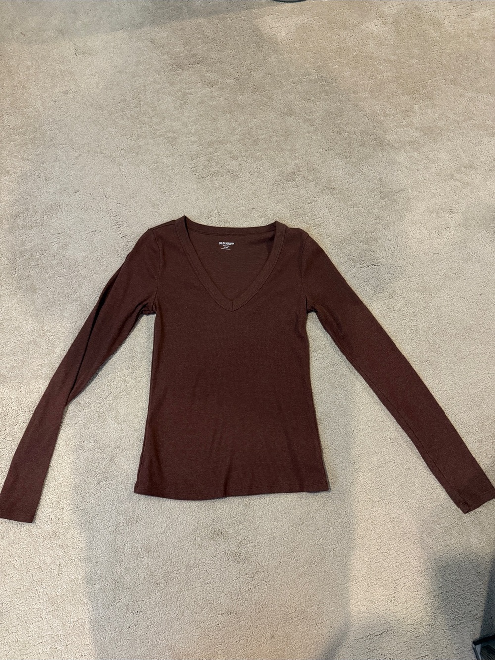 Old Navy Brown Long-Sleeve V-Neck Tee